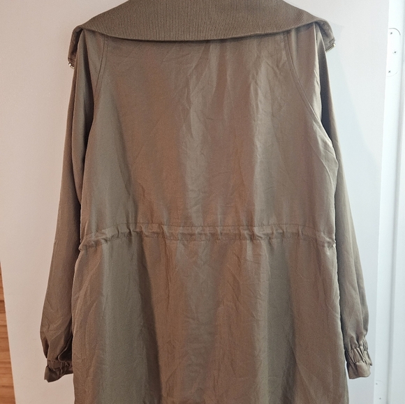 Brand New Yarley Womens Jacket Size M - Picture 7 of 9